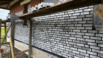 Кирпич ручной формовки Теллура Каррар