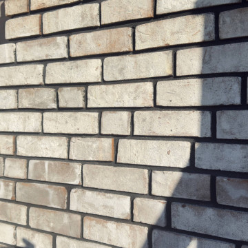 Кирпич ручной формовки Теллура Каррар