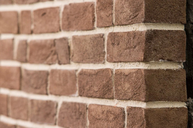 Кирпич ручной формовки